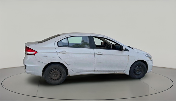 2015 Maruti Ciaz VDI +, Diesel, Manual, 1,04,905 km, exterior