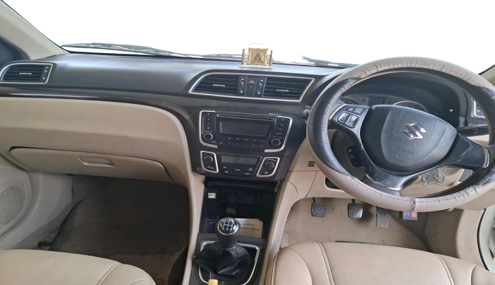 2015 Maruti Ciaz VDI +, Diesel, Manual, 1,04,905 km, interior