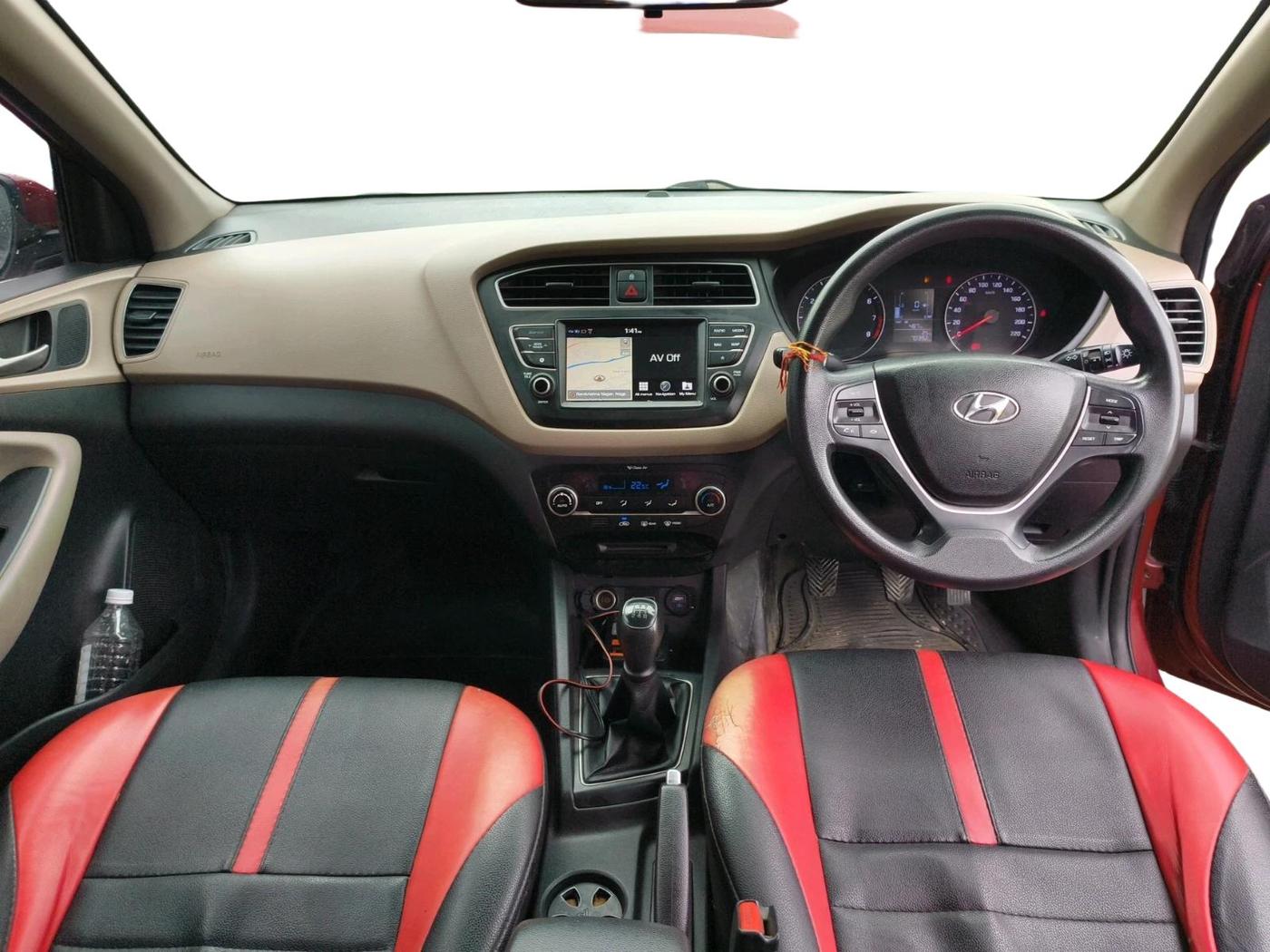 2018 Hyundai Elite i20 ASTA 1.2, Petrol, Manual, 70,500 km, interior