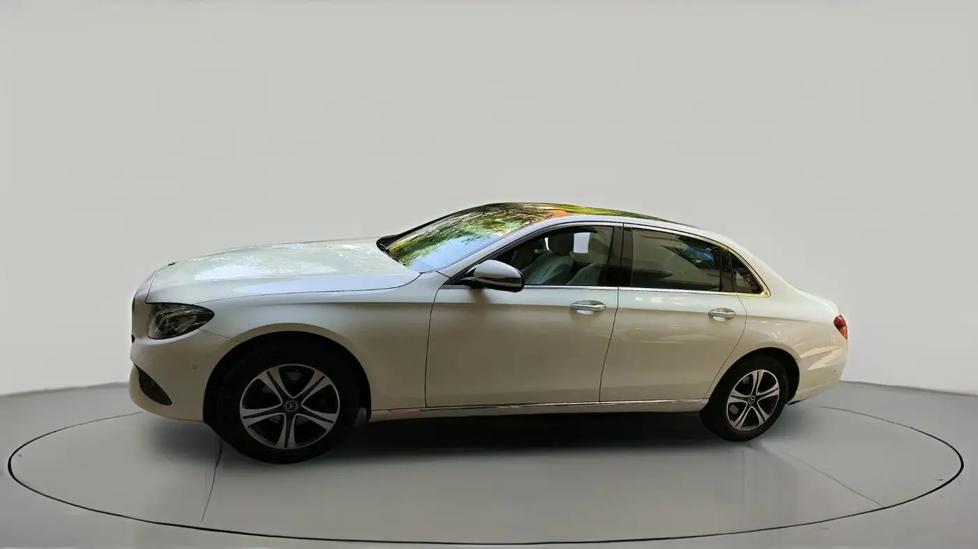 2020 Mercedes Benz E Class EXCLUSIVE 220 D, Diesel, Automatic, 34,805 km, exterior