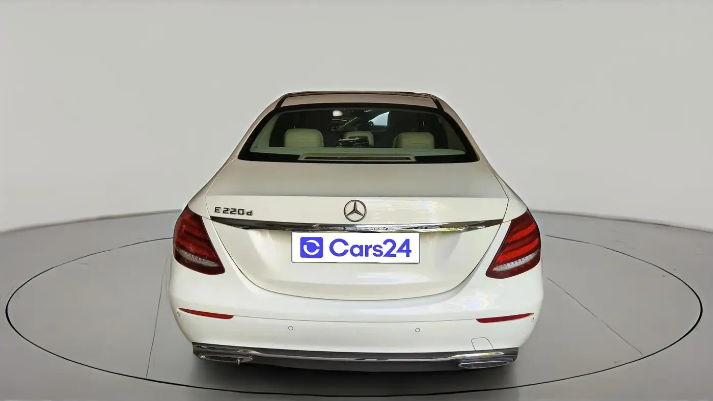 2020 Mercedes Benz E Class EXCLUSIVE 220 D, Diesel, Automatic, 34,805 km, exterior