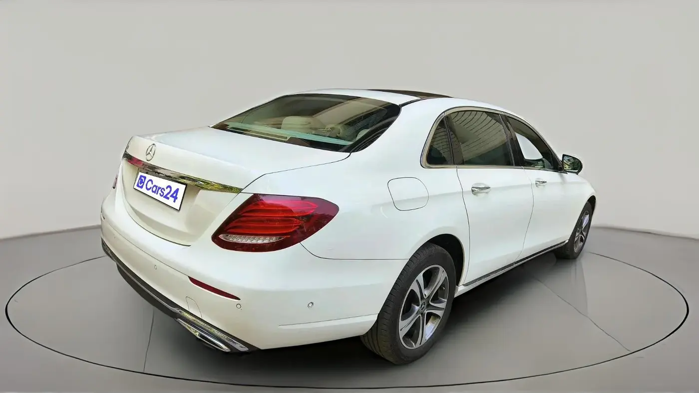 2020 Mercedes Benz E Class EXCLUSIVE 220 D, Diesel, Automatic, 34,805 km, exterior