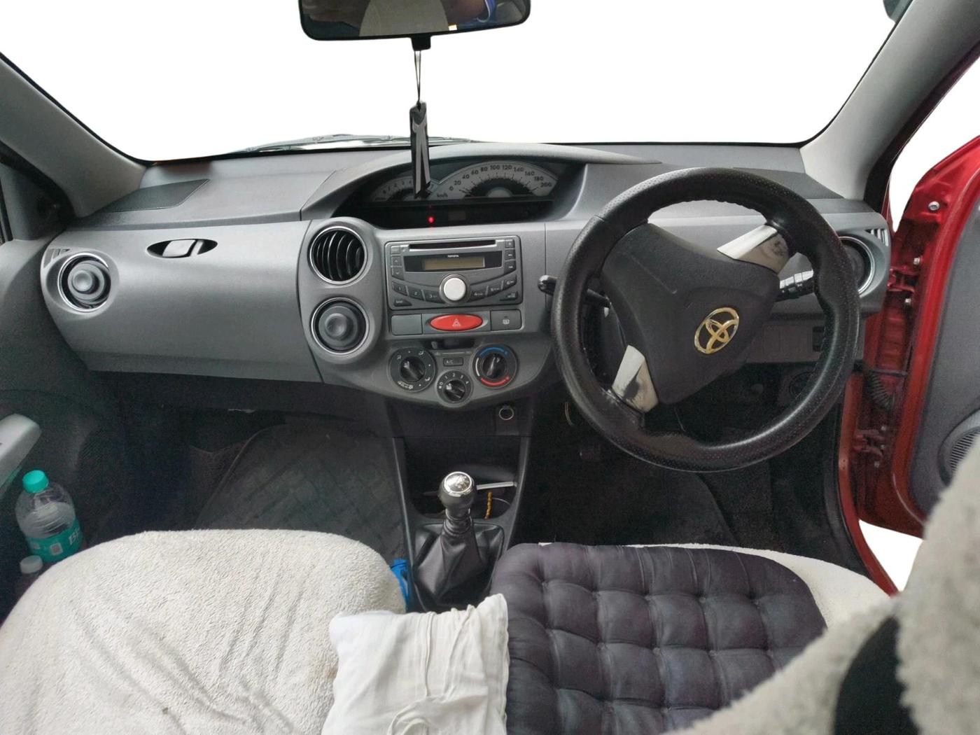 2012 Toyota Etios VD, Diesel, Manual, 1,88,800 km, interior