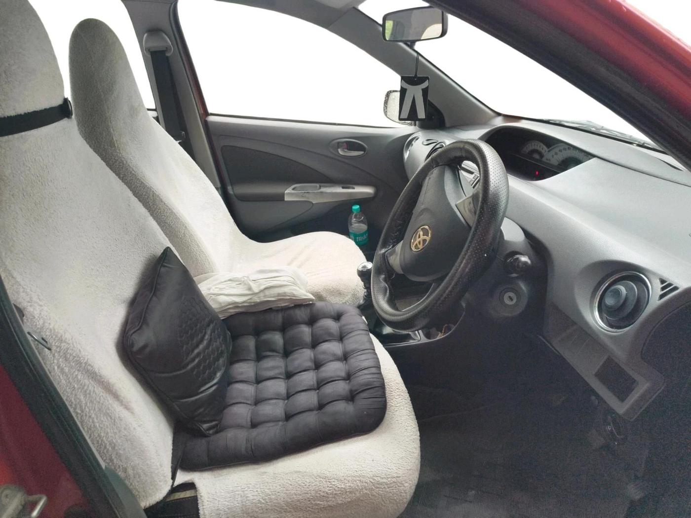 2012 Toyota Etios VD, Diesel, Manual, 1,88,800 km, interior