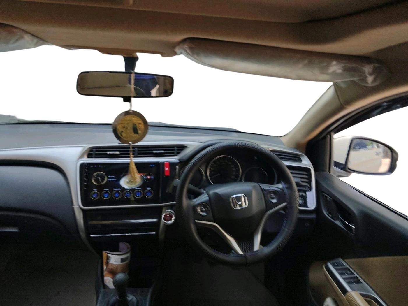 2015 Honda City 1.5L I-VTEC VX (O) MT, Petrol, Manual, 32,191 km, interior