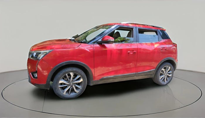 2019 Mahindra XUV300 W8 (O) 1.2 PETROL, Petrol, Manual, 37,731 km, exterior