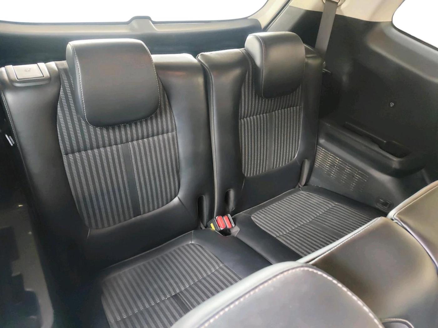 2022 KIA CARENS PRESTIGE 1.5 DIESEL 7 STR, Diesel, Manual, 1,13,659 km, interior