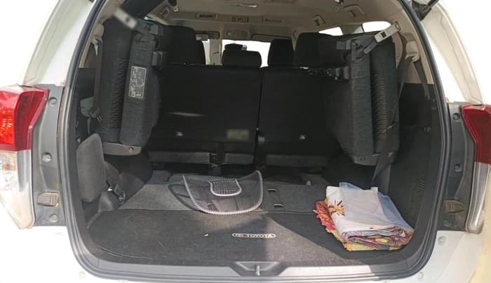 2021 Toyota Innova Crysta 2.4 GX AT 8 STR, Diesel, Automatic, 70,208 km, exterior