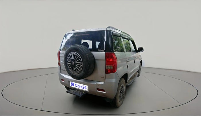 2015 Mahindra TUV300 T6 PLUS, Diesel, Manual, 67,815 km, exterior