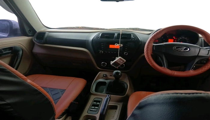 2015 Mahindra TUV300 T6 PLUS, Diesel, Manual, 67,815 km, interior