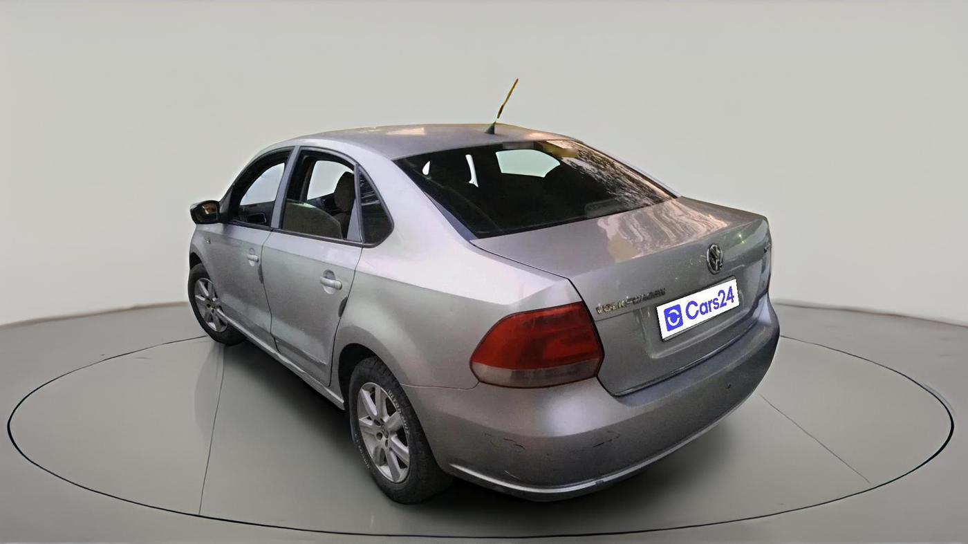 2010 Volkswagen Vento HIGHLINE 1.6 MPI, Petrol, Manual, 99,999 km, exterior