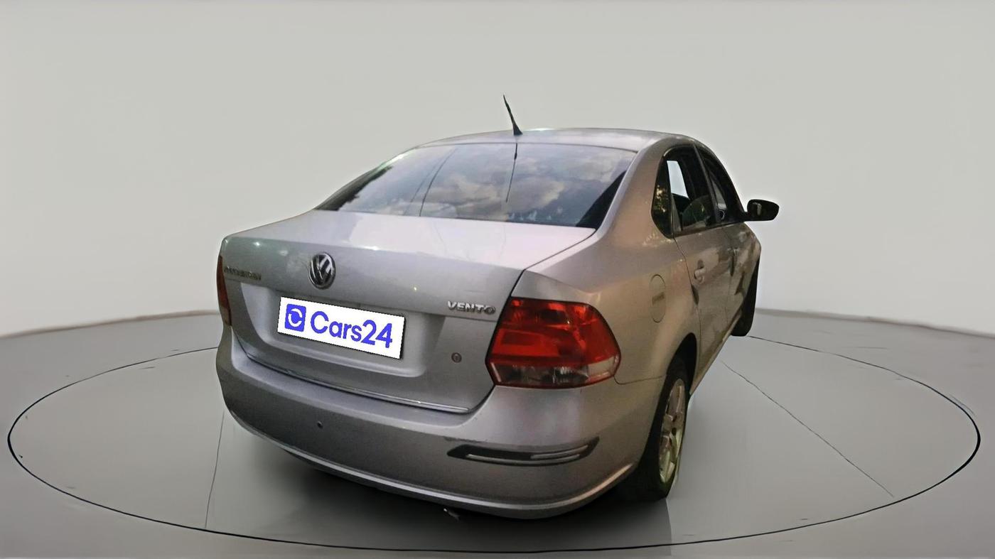 2010 Volkswagen Vento HIGHLINE 1.6 MPI, Petrol, Manual, 99,999 km, exterior