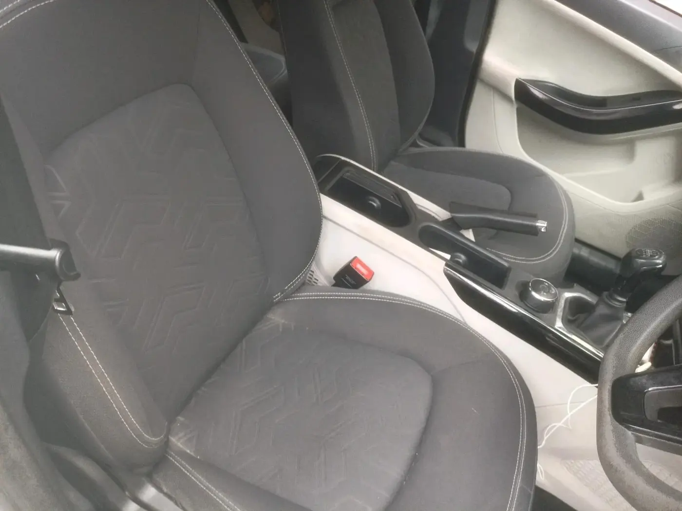 2021 Tata NEXON XZ PETROL, Petrol, Manual, 25,416 km, interior