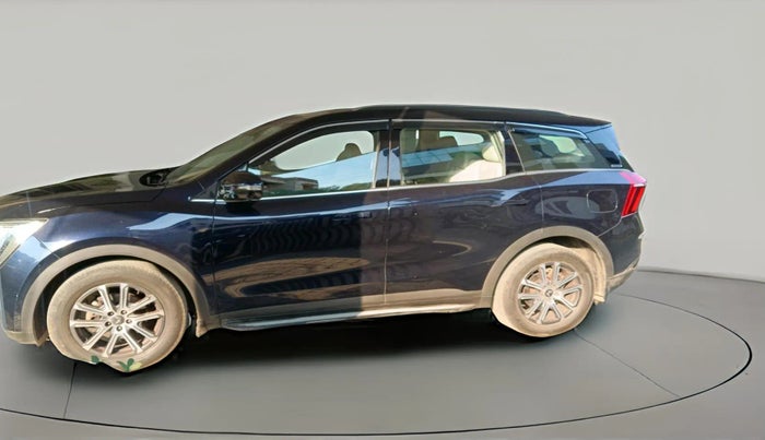 2023 Mahindra XUV700 AX 7 LUXURY D AWD AT 7 STR, Diesel, Automatic, 42,427 km, exterior