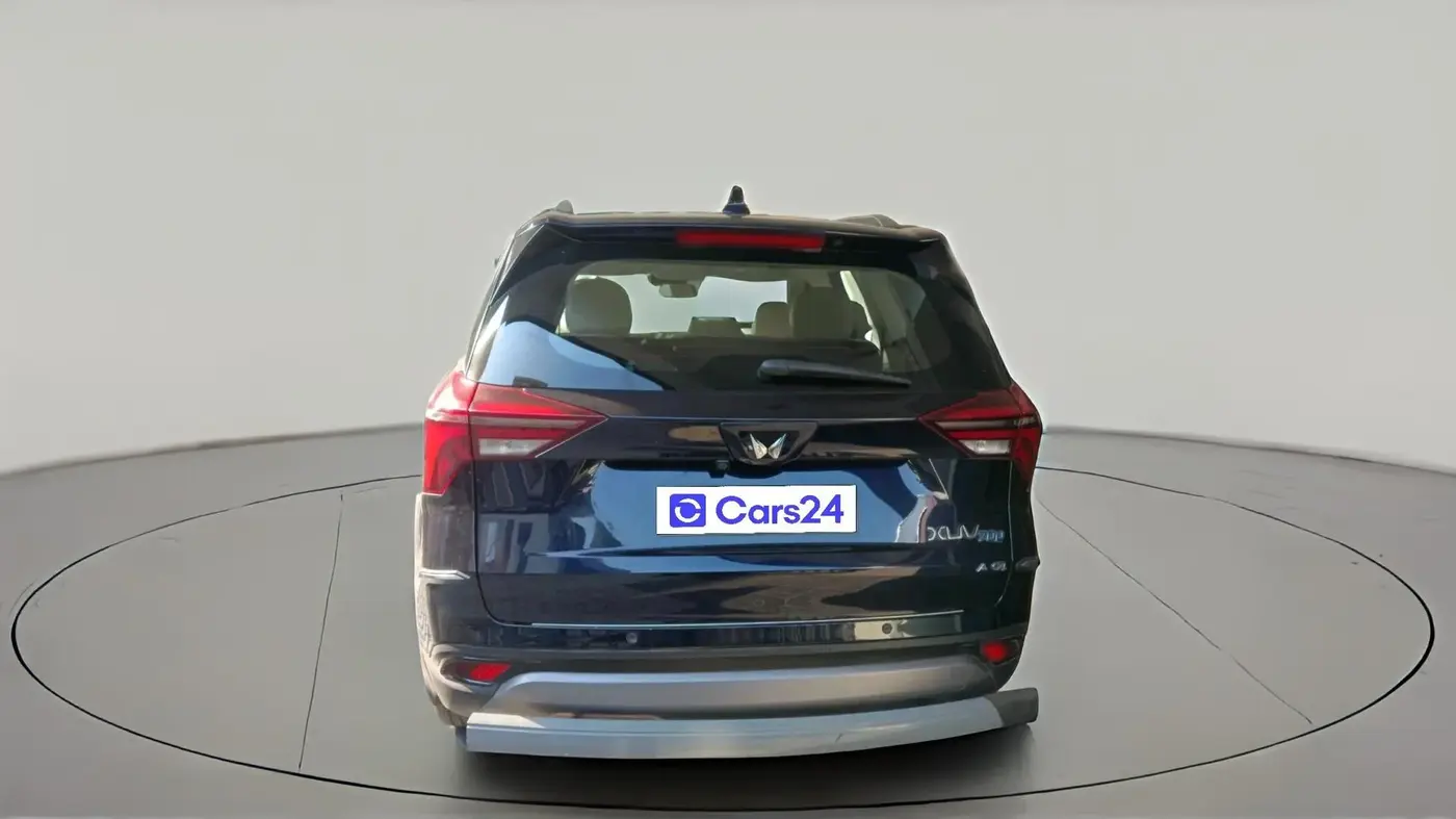 2023 Mahindra XUV700 AX 7 LUXURY D AWD AT 7 STR, Diesel, Automatic, 42,427 km, exterior