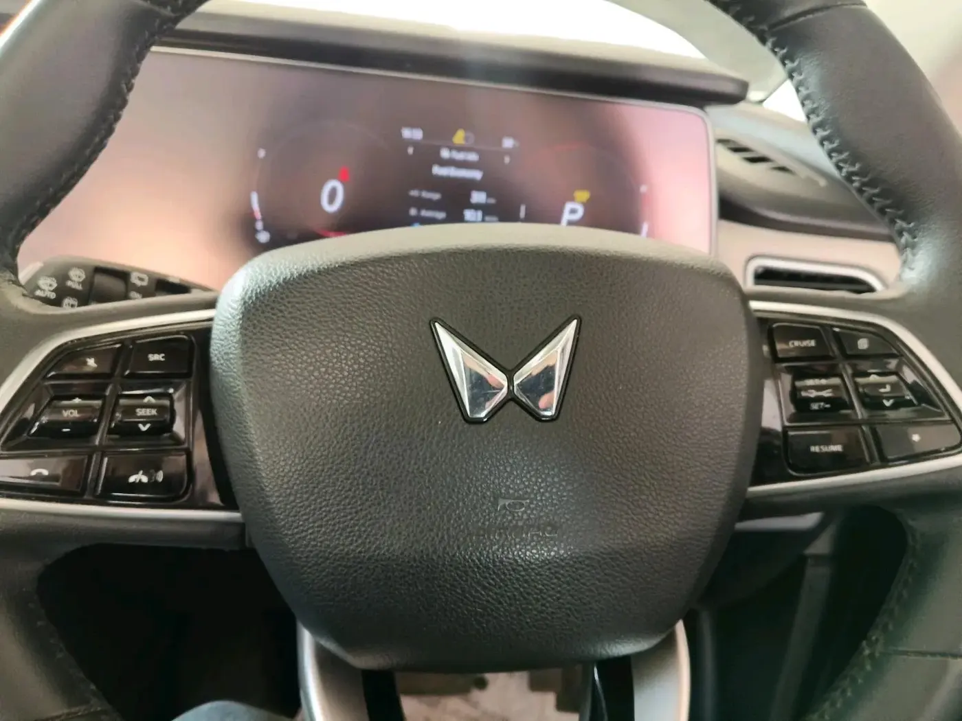 2023 Mahindra XUV700 AX 7 LUXURY D AWD AT 7 STR, Diesel, Automatic, 42,427 km, interior