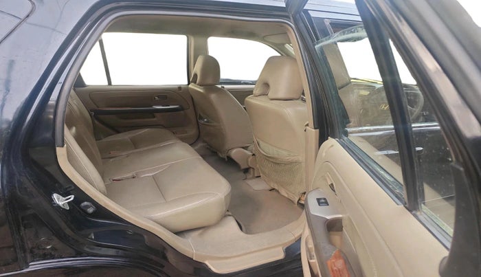 2005 Honda CRV 2.4L 2WD MT, Petrol, Manual, 93,932 km, interior