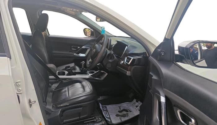 2021 Tata Harrier XT PLUS 2.0L KRYOTEC, Diesel, Manual, 93,845 km, interior