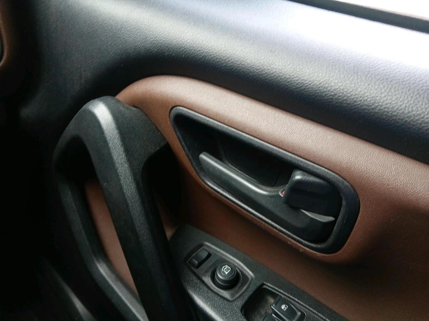 2022 Mahindra SCORPIO-N Z4 DIESEL AT 2WD 7 STR, Diesel, Automatic, 29,838 km, interior