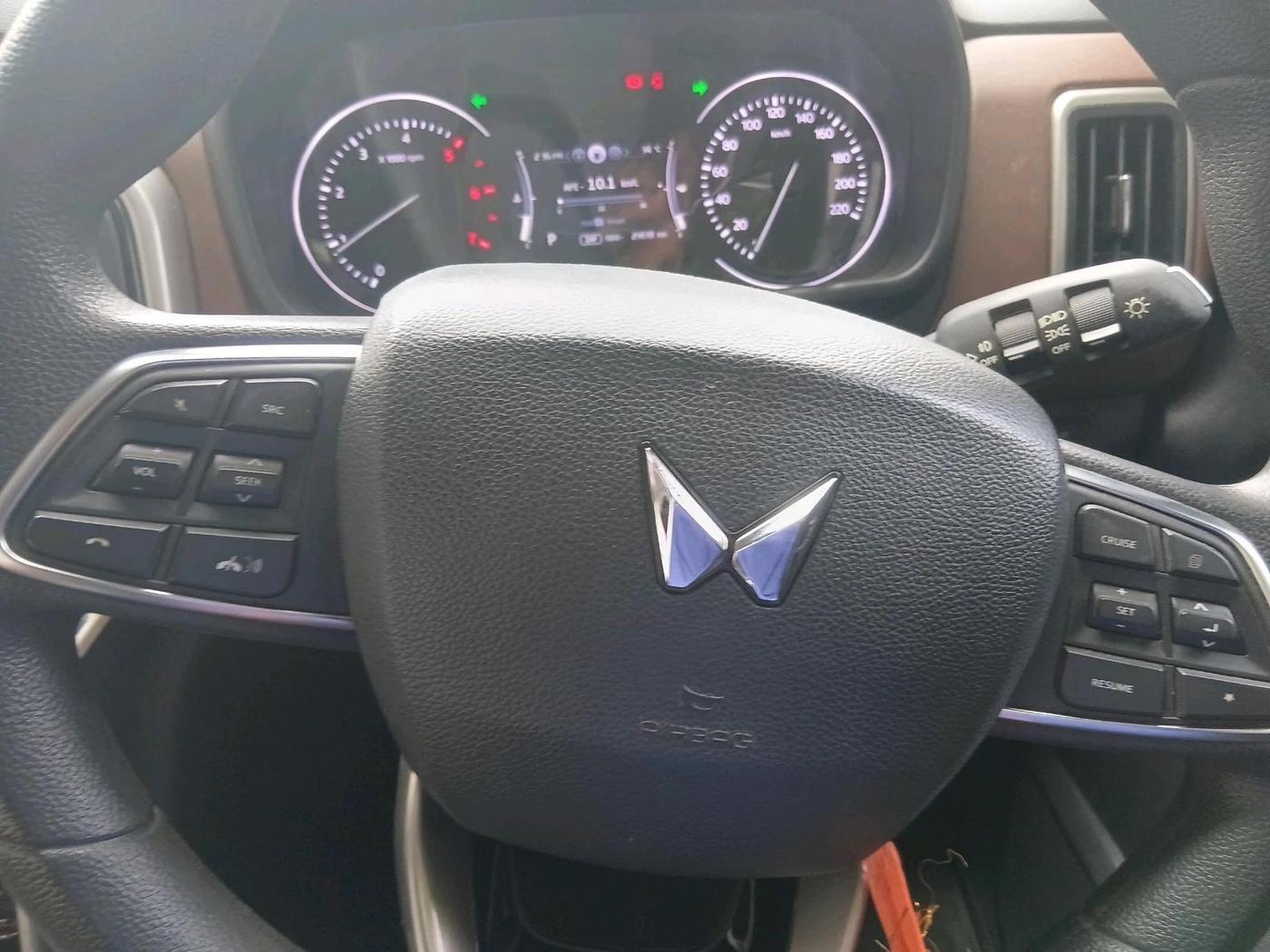 2022 Mahindra SCORPIO-N Z4 DIESEL AT 2WD 7 STR, Diesel, Automatic, 29,838 km, interior