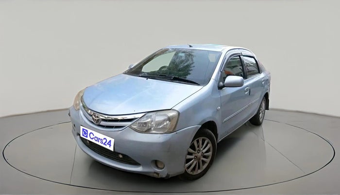 2011 Toyota Etios V, Petrol, Manual, 1,18,223 km, exterior