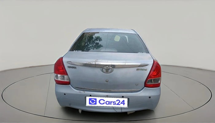 2011 Toyota Etios V, Petrol, Manual, 1,18,223 km, exterior