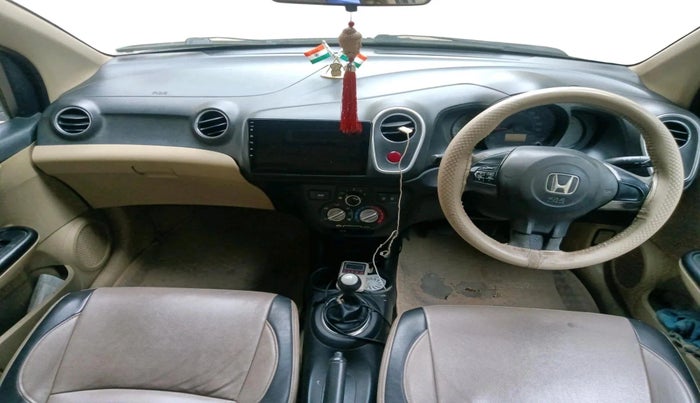 2015 Honda Mobilio 1.5L I-DTEC V, Diesel, Manual, 1,28,762 km, interior