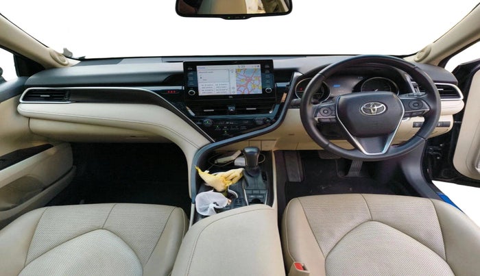 2024 Toyota Camry HYBRID, Hybrid, Automatic, 28,700 km, interior