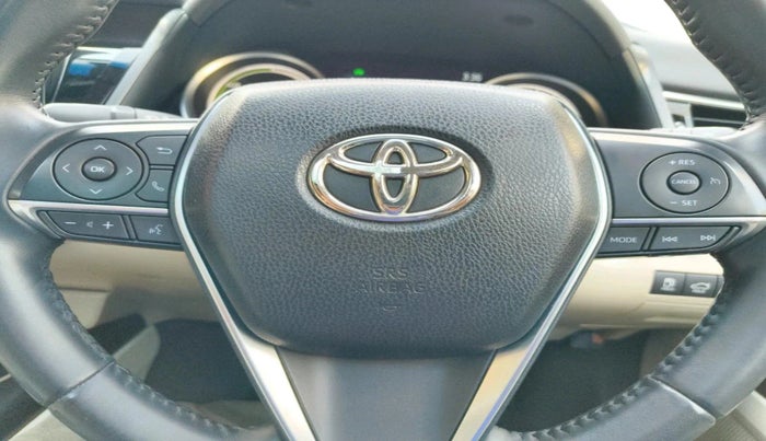 2024 Toyota Camry HYBRID, Hybrid, Automatic, 28,700 km, interior