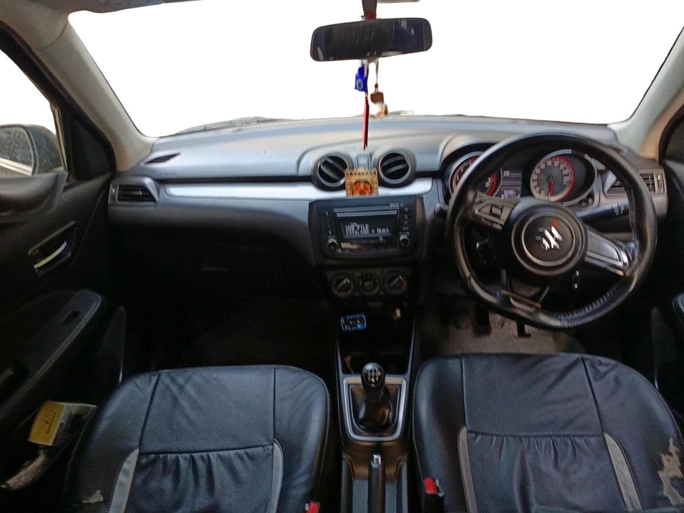 2018 Maruti Swift VXI, Petrol, Manual, 1,06,994 km, interior