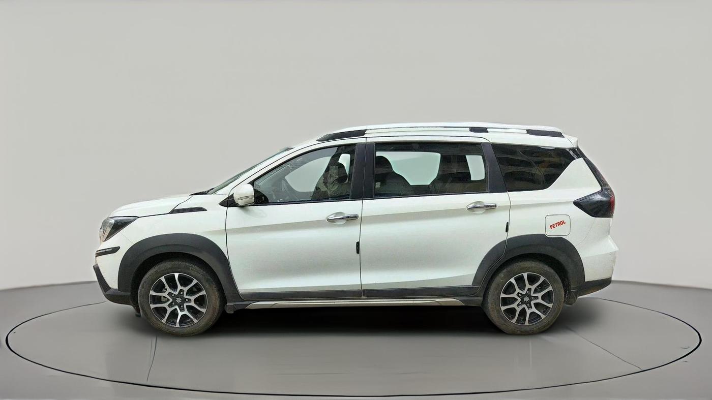 2024 Maruti XL6 ZETA CNG, CNG, Manual, 39,040 km, exterior