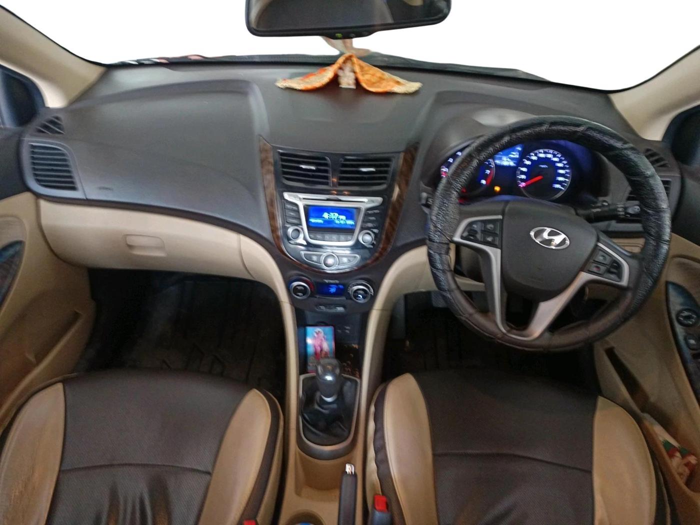 2016 Hyundai Verna 1.6 VTVT S, Petrol, Manual, 1,16,820 km, interior