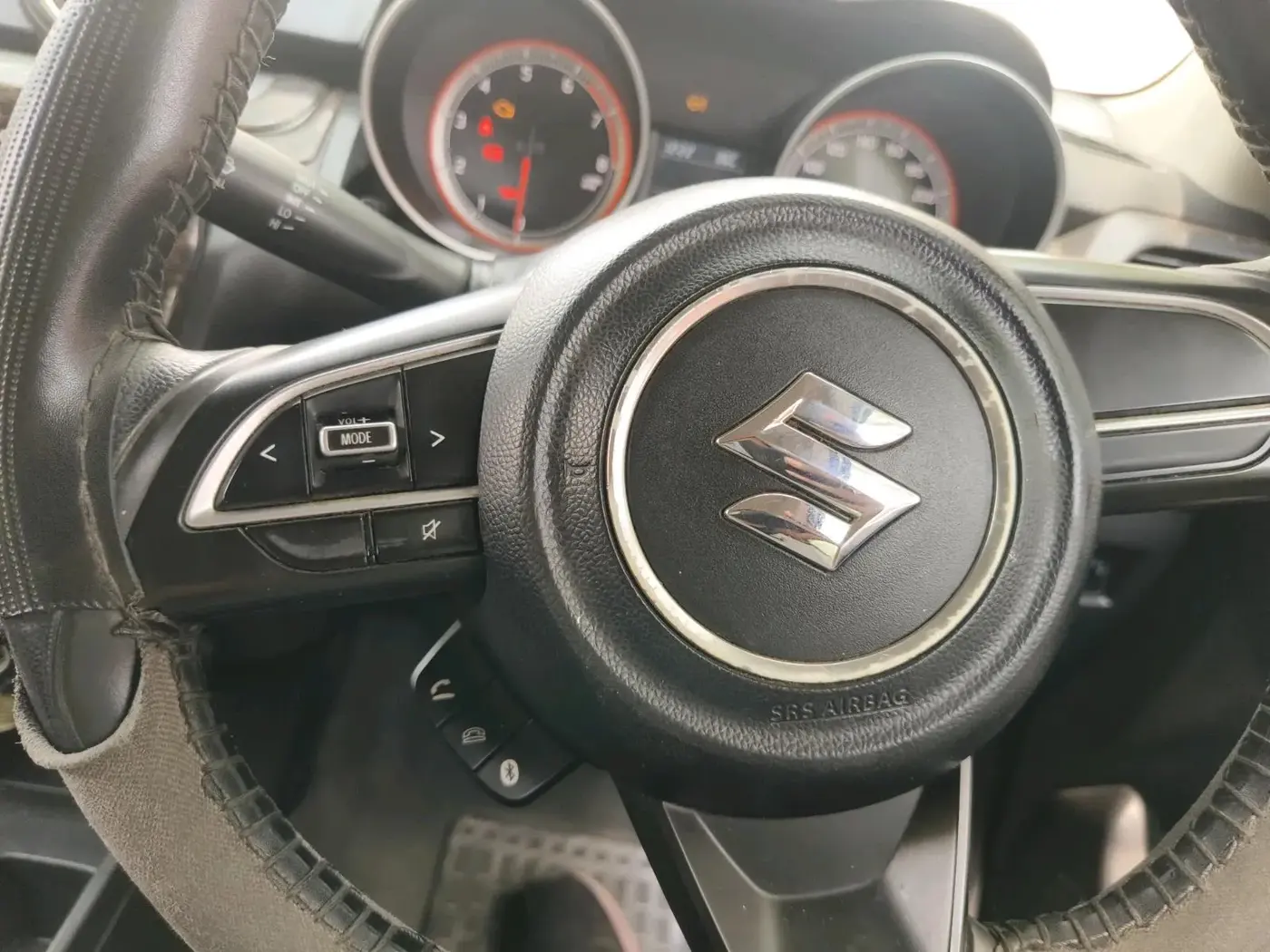 2018 Maruti Swift VXI AMT, Petrol, Automatic, 34,443 km, interior