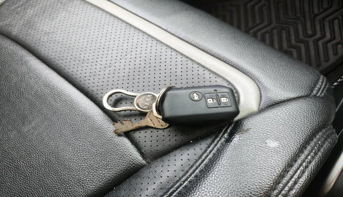 2024 Maruti XL6 ZETA MT, Petrol, Manual, 11,274 km, interior