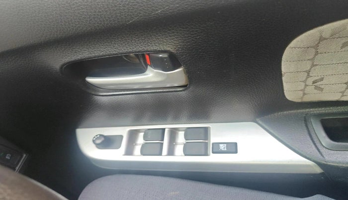 2014 Maruti Wagon R 1.0 VXI, Petrol, Manual, 44,629 km, interior