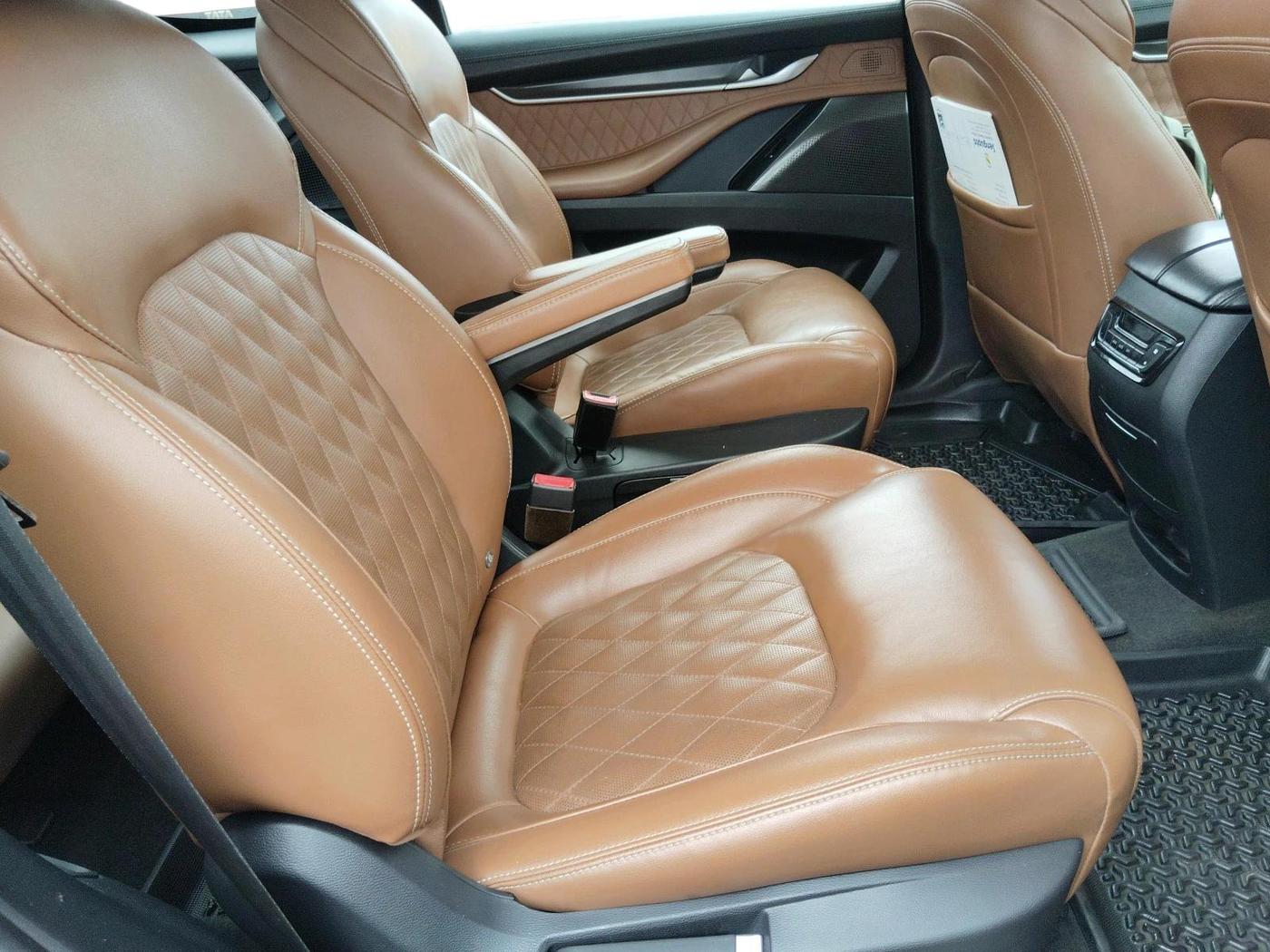 2021 MG GLOSTER SAVVY 6 STR 2.0 TWIN TURBO 4WD, Diesel, Automatic, 75,759 km, interior