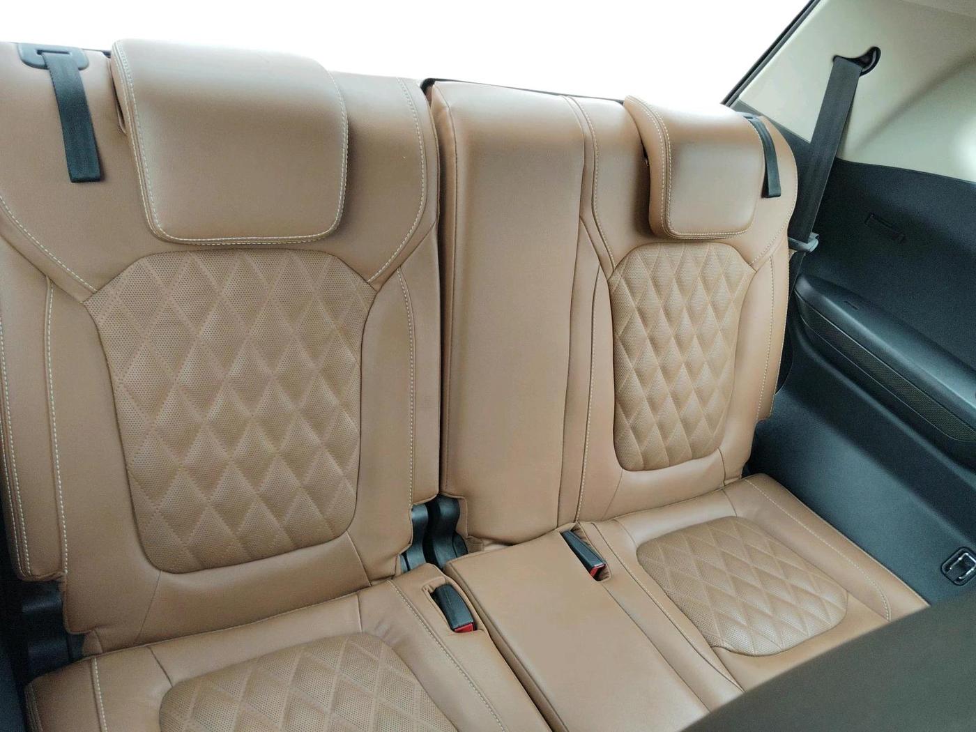 2021 MG GLOSTER SAVVY 6 STR 2.0 TWIN TURBO 4WD, Diesel, Automatic, 75,759 km, interior