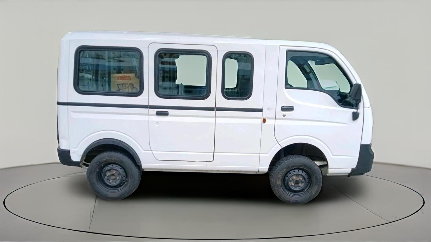2024 Tata MAGIC EXPRESS 10 STR Petrol, CNG, Manual, 30,060 km, exterior