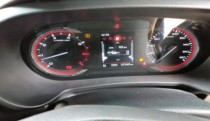 2021 Mahindra Thar LX HT PETROL 4WD MT, Petrol, Manual, 33,734 km, interior