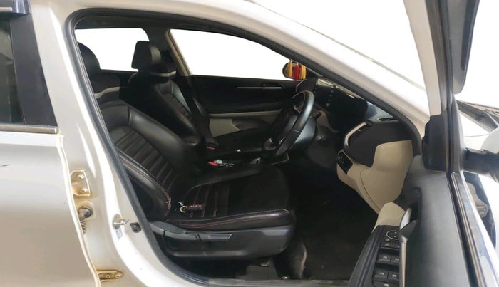 2022 KIA SONET HTX 1.5, Diesel, Manual, 1,19,185 km, interior