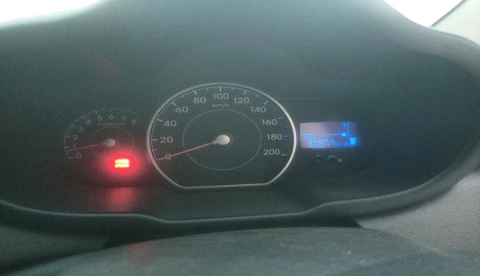 2011 Hyundai i10 MAGNA 1.1, Petrol, Manual, 30,977 km, interior