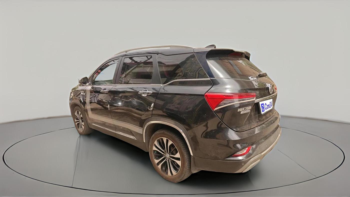 2022 MG HECTOR PLUS SHARP 2.0 DIESEL TURBO MT 6-STR, Diesel, Manual, 1,17,545 km, exterior