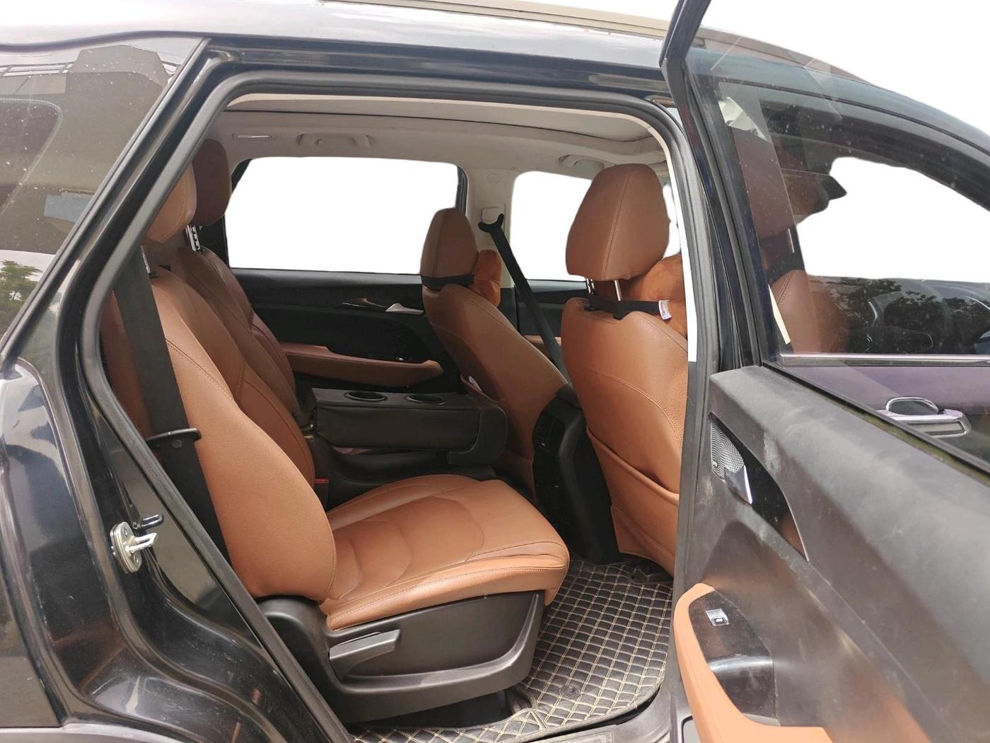 2022 MG HECTOR PLUS SHARP 2.0 DIESEL TURBO MT 6-STR, Diesel, Manual, 1,17,545 km, interior