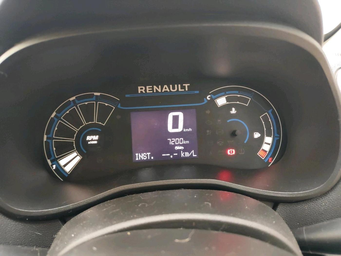 2023 Renault Kwid RXT 1.0, Petrol, Manual, 7,200 km, interior