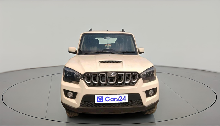 2018 Mahindra Scorpio S7, Diesel, Manual, 73,815 km, exterior