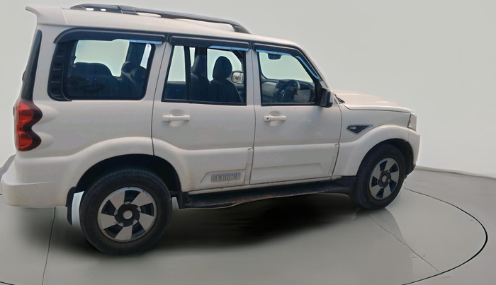 2018 Mahindra Scorpio S7, Diesel, Manual, 73,815 km, exterior