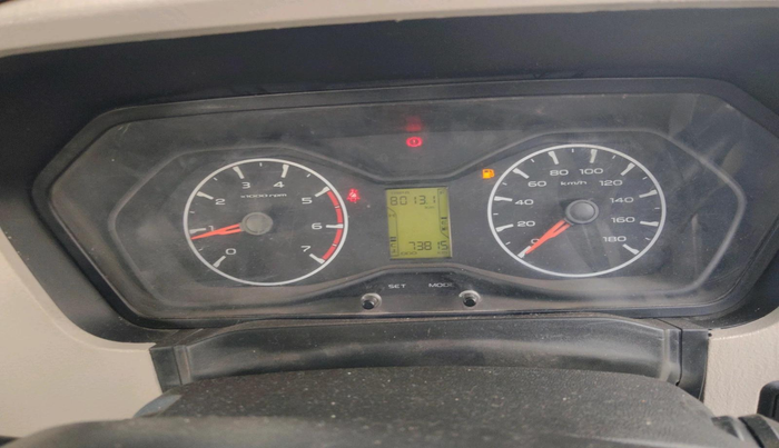 2018 Mahindra Scorpio S7, Diesel, Manual, 73,815 km, interior