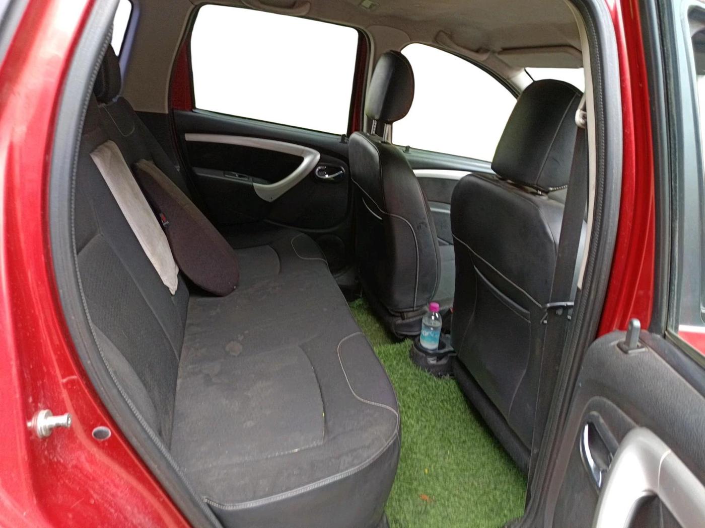 2017 Nissan Terrano XL (P), Petrol, Manual, 1,01,050 km, interior