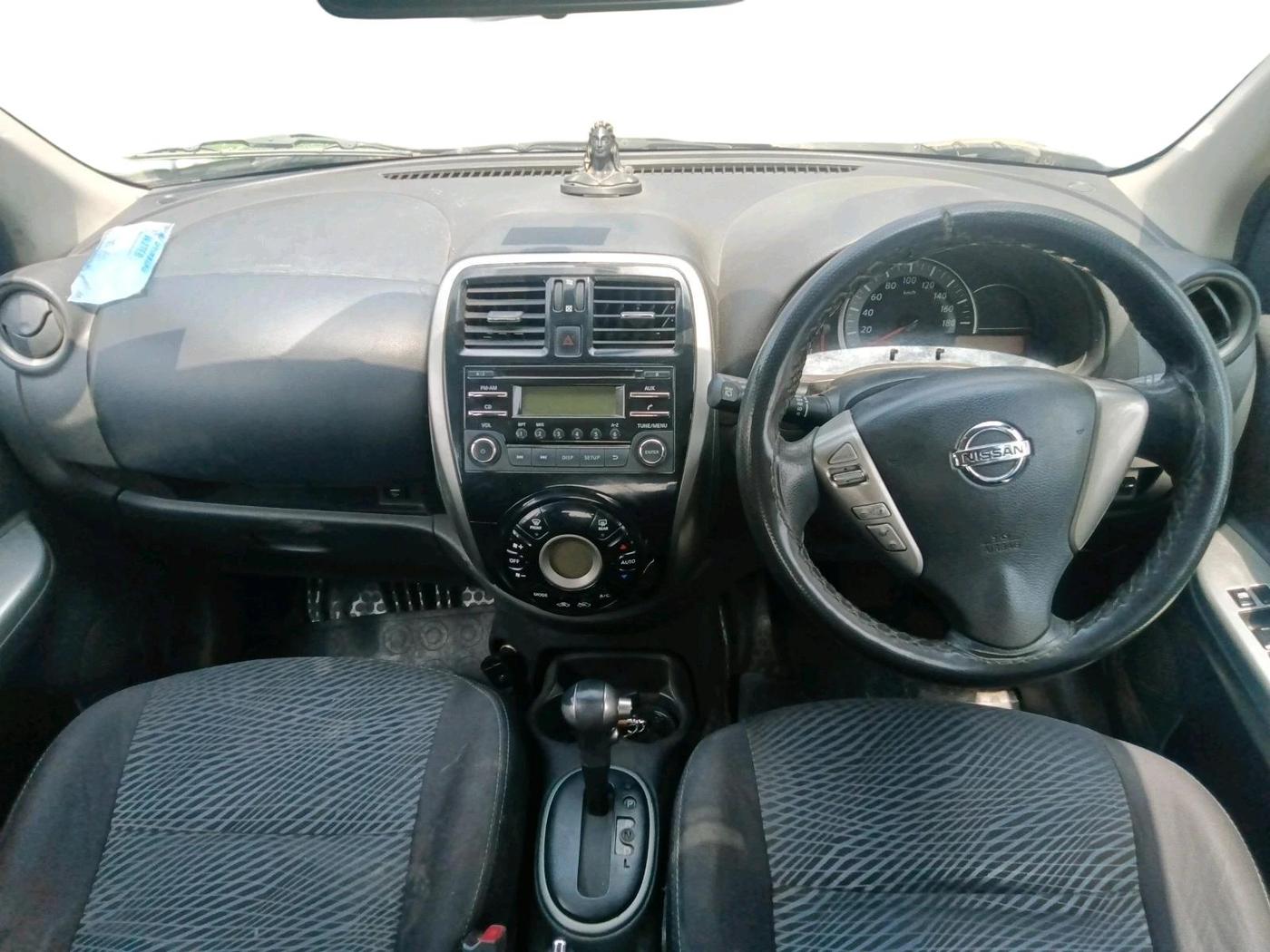 2016 Nissan Micra XV CVT, Petrol, Automatic, 88,395 km, interior