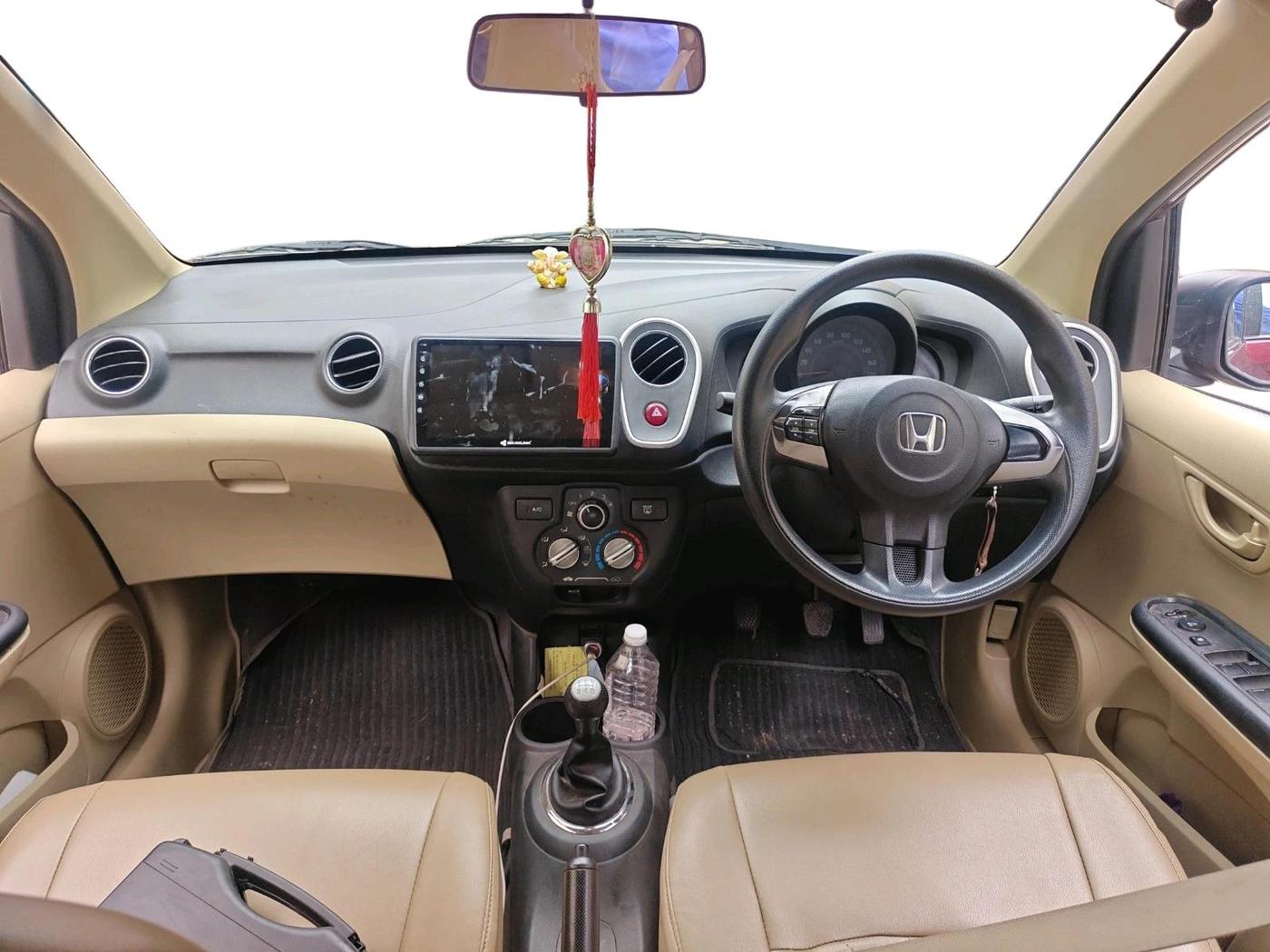 2015 Honda Mobilio 1.5L I-VTEC S, Petrol, Manual, 70,291 km, interior
